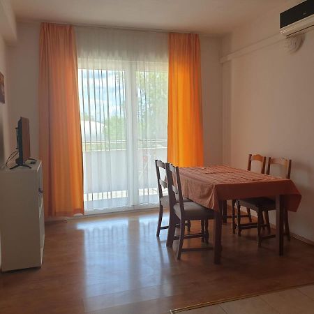Apartment Perica Omiš Zewnętrze zdjęcie