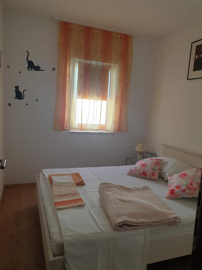 Apartment Perica Omiš Zewnętrze zdjęcie