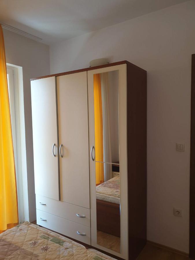 Apartment Perica Omiš Zewnętrze zdjęcie