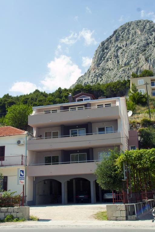 Apartment Perica Omiš Zewnętrze zdjęcie