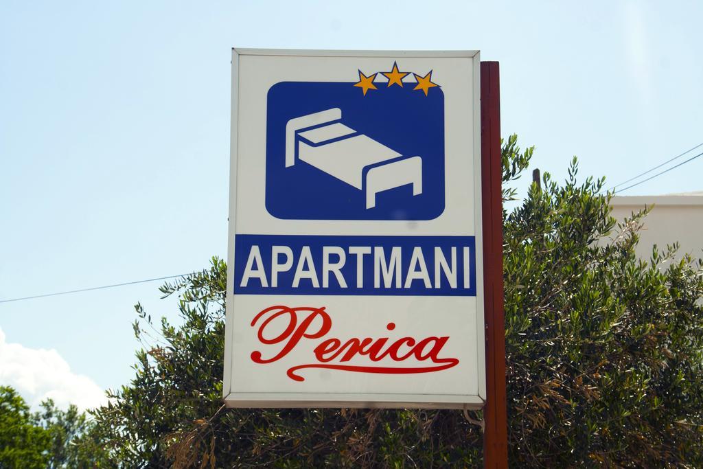 Apartment Perica Omiš Zewnętrze zdjęcie