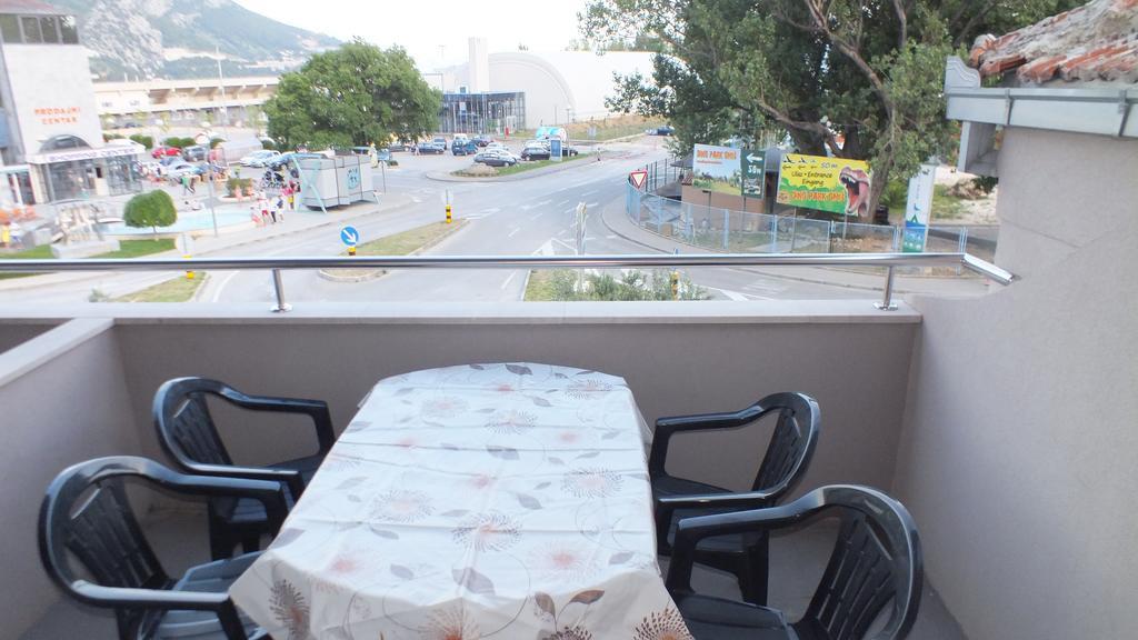 Apartment Perica Omiš Zewnętrze zdjęcie